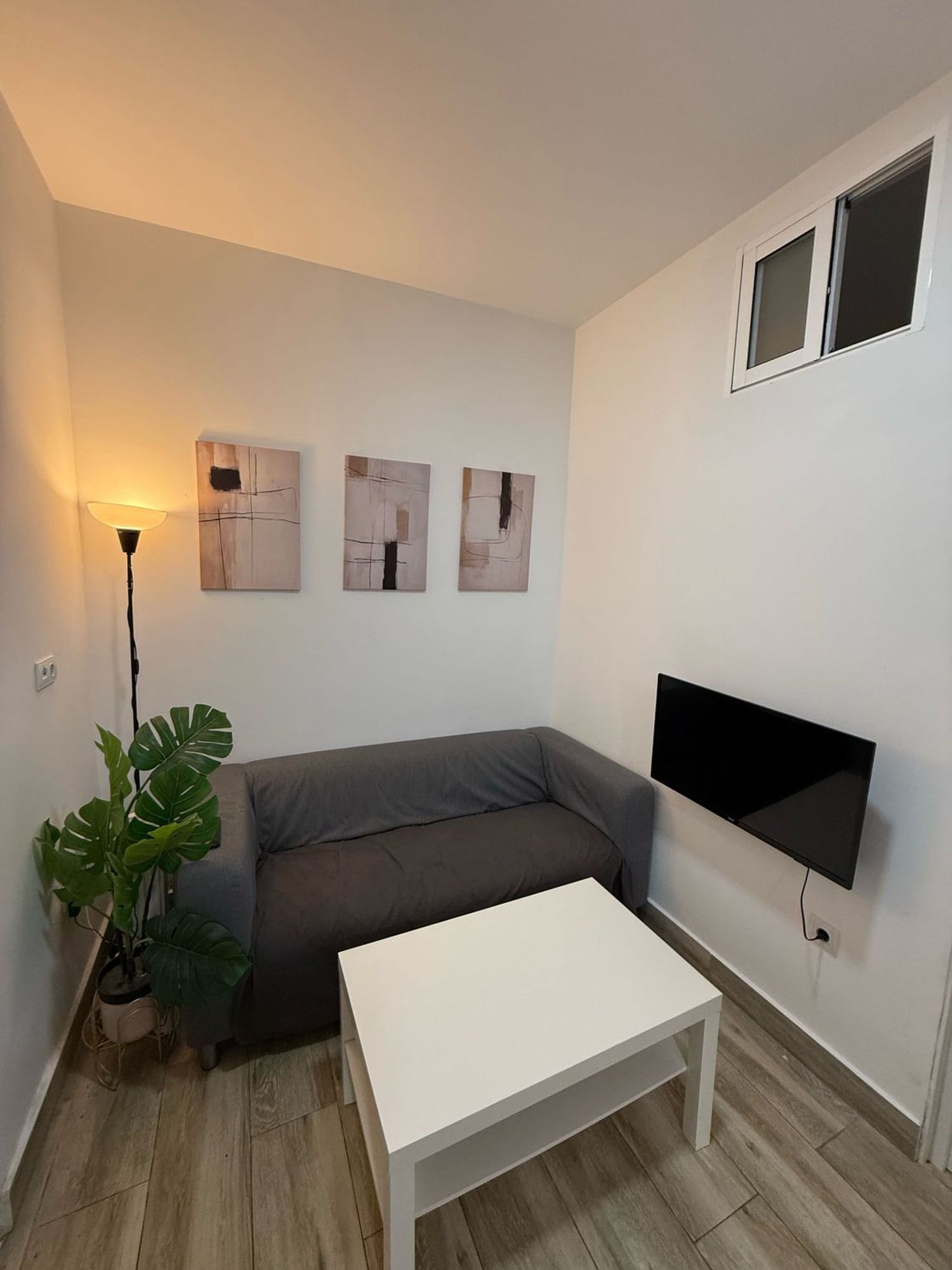 Piso en calle de Juan Pantoja, 19 - Foto 1