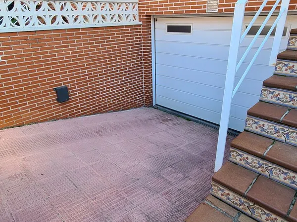 Chalet adosado en Calle José Zorrilla, 22 - Foto 3