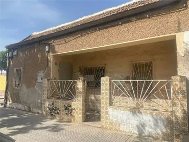 Chalet en Barriada Cuatro Santos - Foto 1