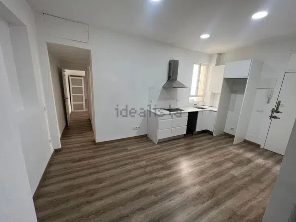 Piso en calle del Molino de Viento, 8
