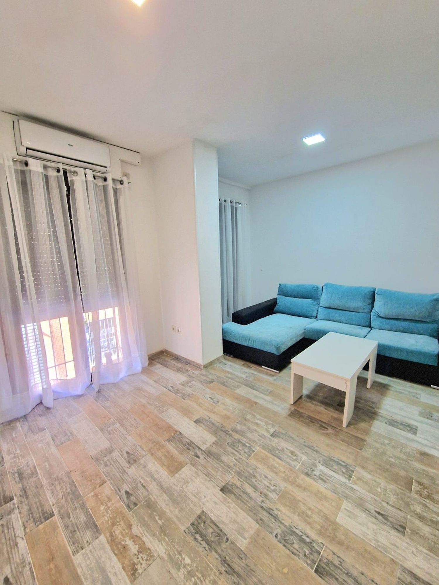 Piso en calle Navalcarnero, 4 - Foto 1