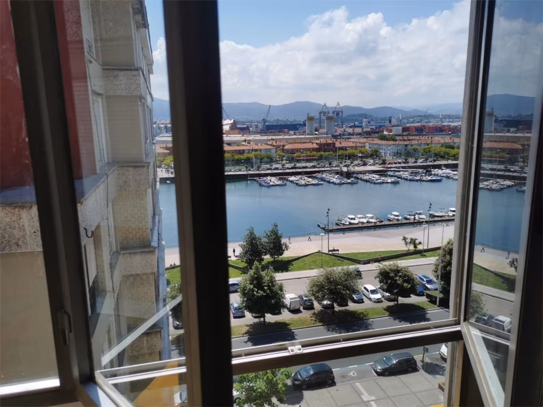 Piso en  Calle Marqués de la Hermida 8 - Foto 22