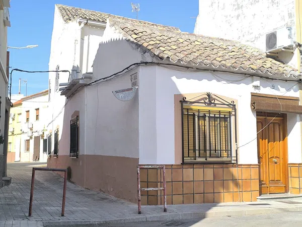 Chalet adosado en Calle Cruz del Tolmo, 9 - Foto 1