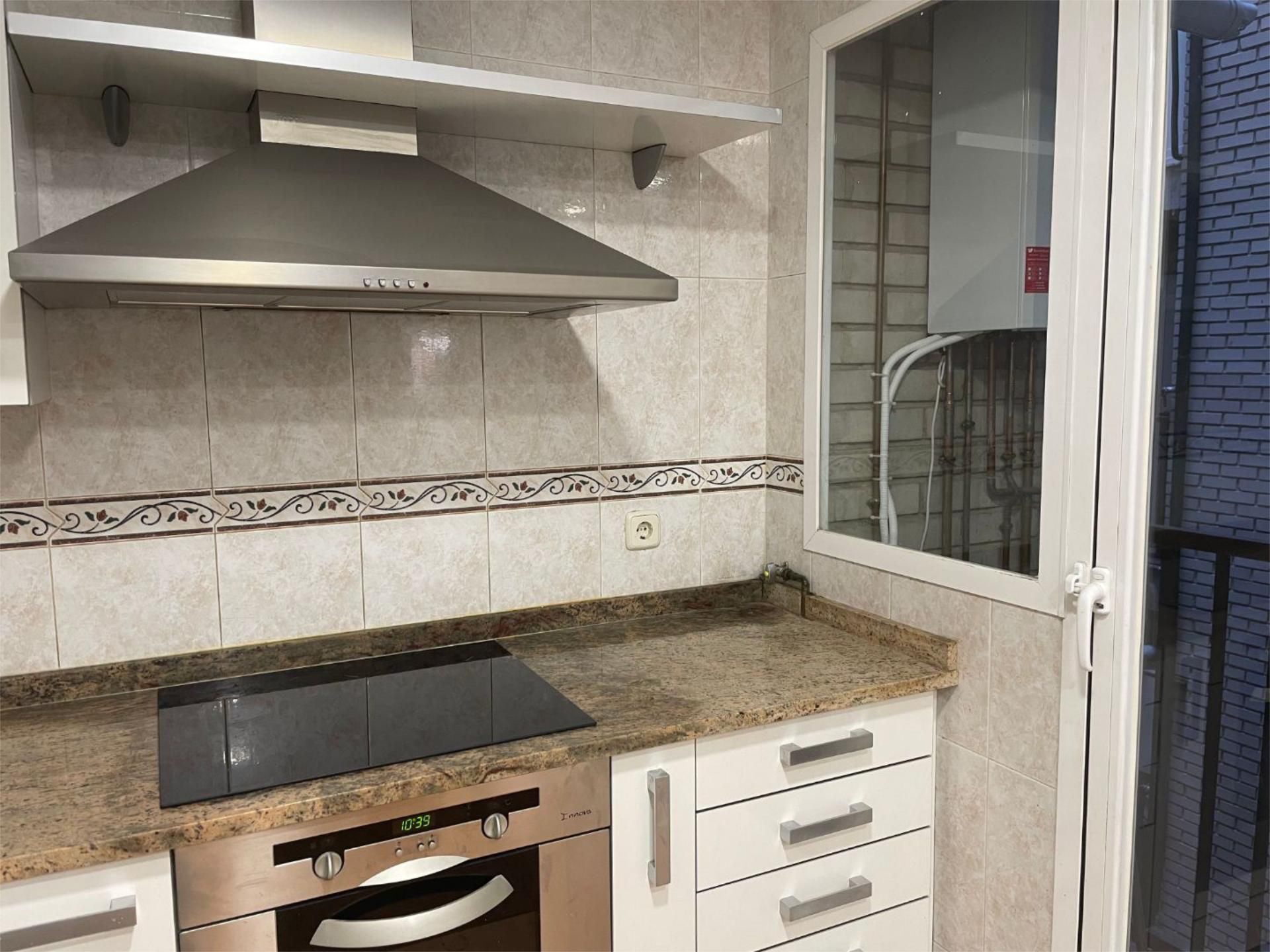 Piso en  Calle de Rafael Calvo 7 - Foto 12