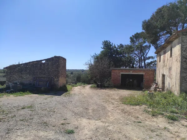 Masía en Via Sense Nom, 17 - Foto 1