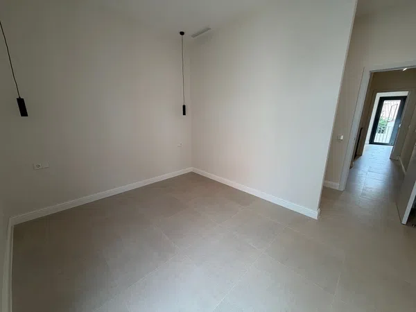 Chalet adosado en Barrio El Centre - Foto 7