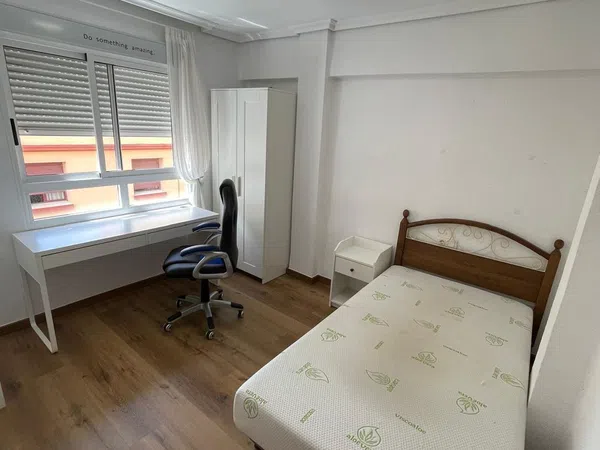 Piso en Calle de Cabanes, 4, Zona Estación-Universidad - Foto 2