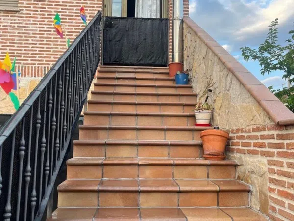 Chalet adosado en Calle del Encinar, 14 - Foto 1