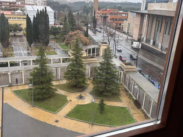 Piso en plaza del Emperador Carlos, 2 - Foto 1