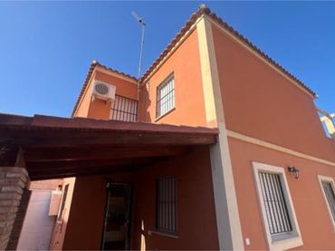 Chalet en Alcala del rio - Foto 4
