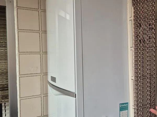 Alquiler de piso en Calle del Ampurdán, 14 - Foto 7