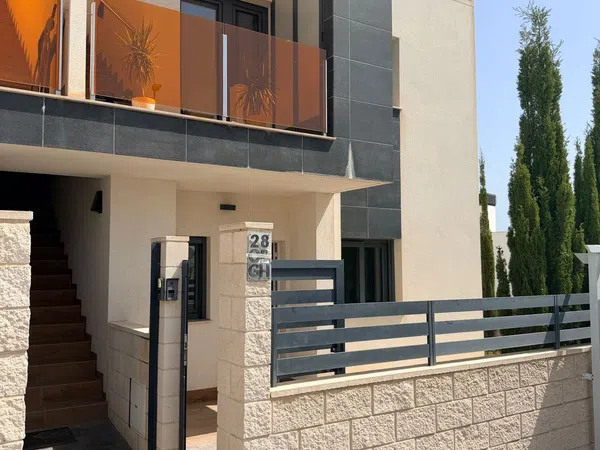 Chalet adosado en Calle Segovia, 28, Balcón de Finestrat-Terra Marina, Balcón de Finestrat-Terra Marina - Foto 4
