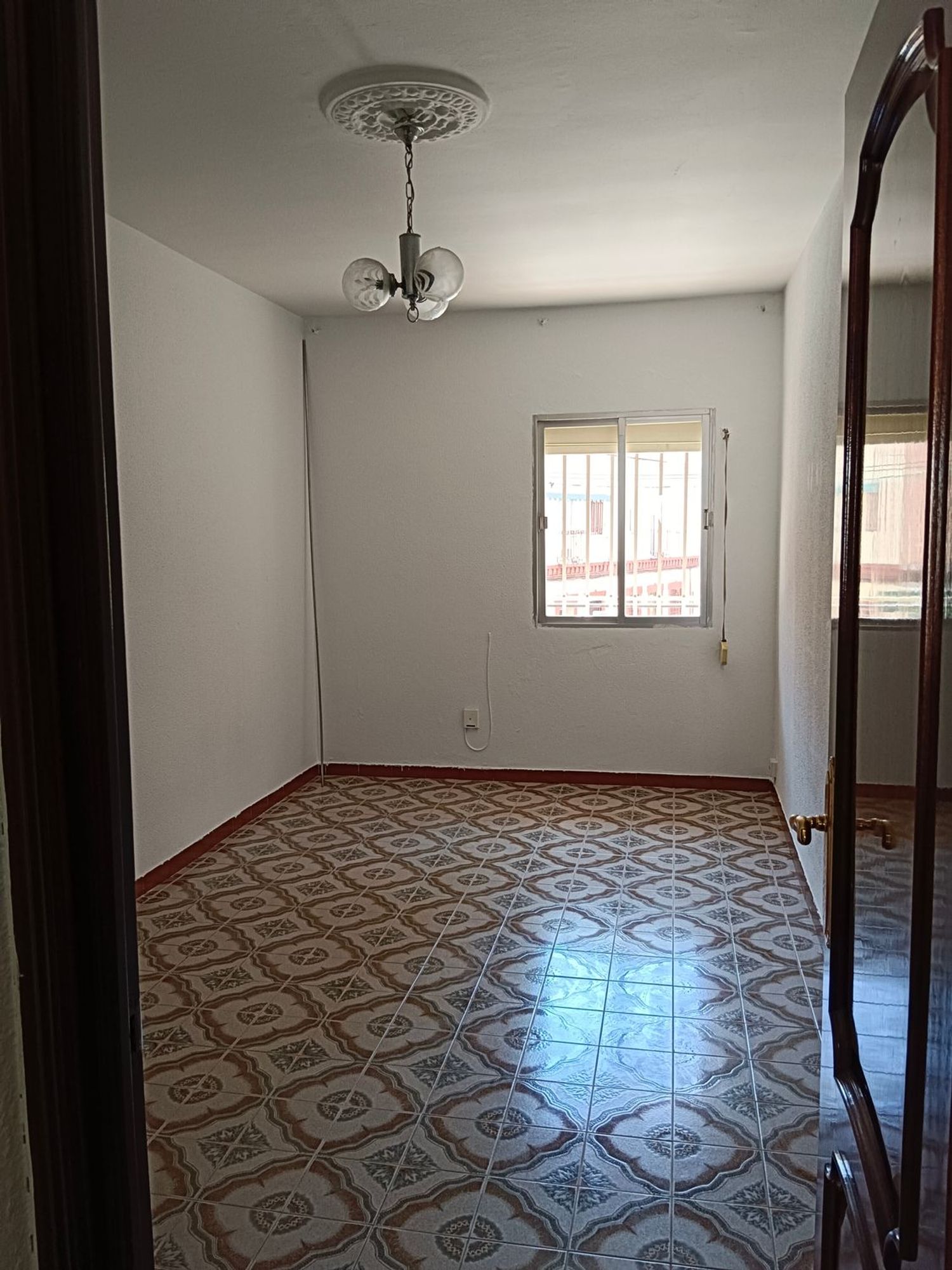 Piso en Barrio Los Rosales - Foto 1