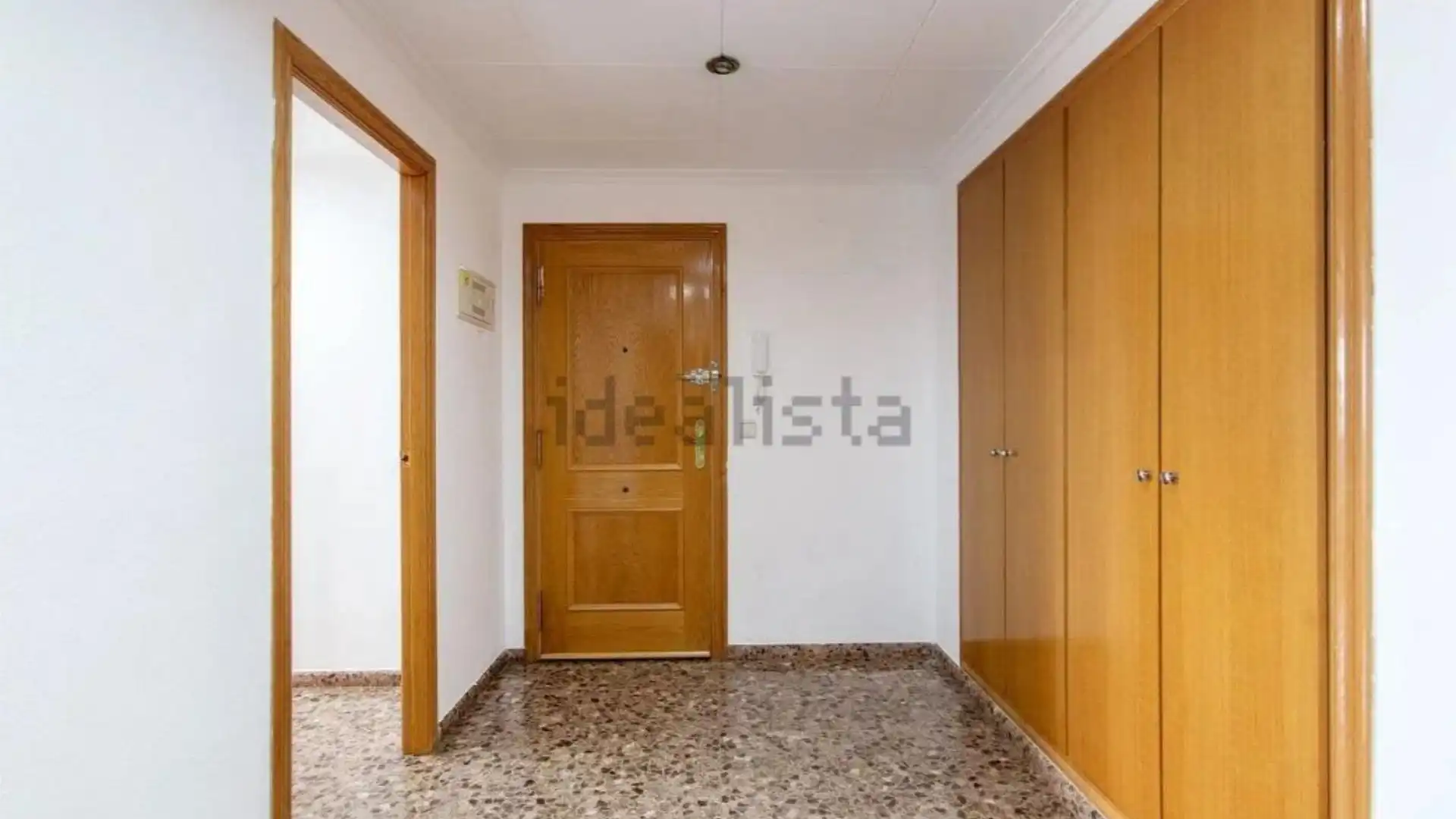 Piso en  Carrer de Carmen Estellés 10 - Foto 7