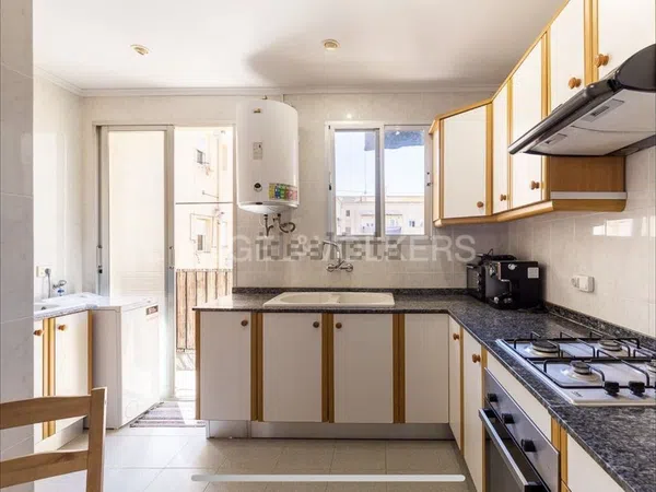 Piso en plaza virgen del castillo 8, 8 placadelamarededeudelcastell - Foto 4