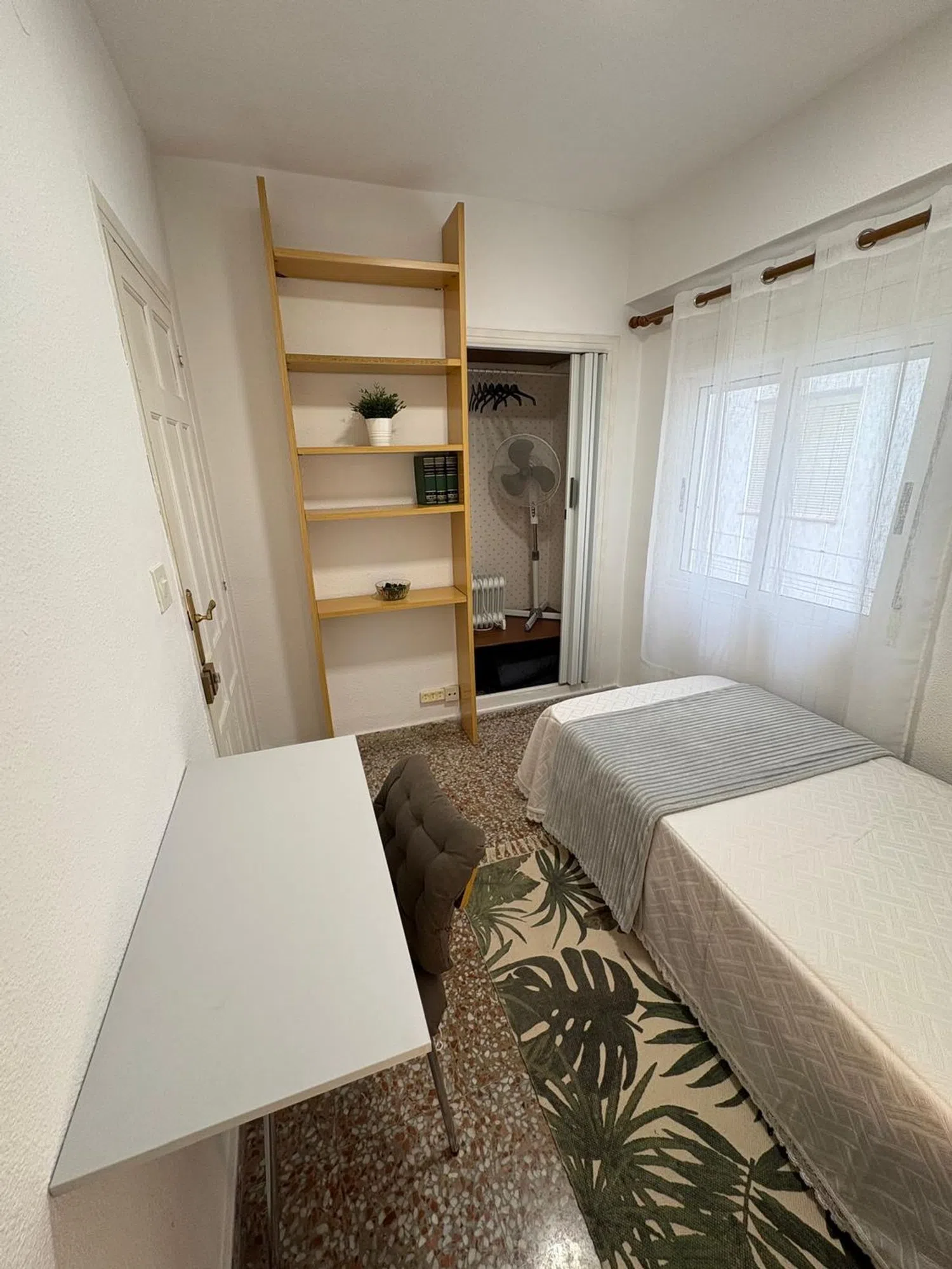 Piso en Barrio Los Ángeles - Foto 5