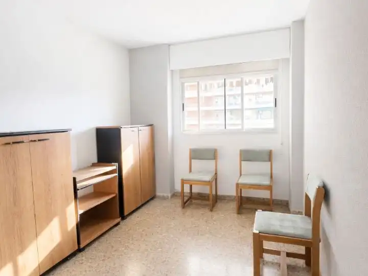 Piso en  Carrer d'Eduard Soler i Pérez 3 - Foto 8