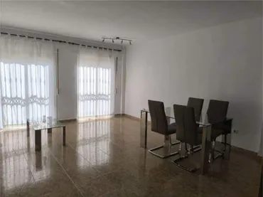 Piso en Piso 3 dormitorios 2 baños Garaje y - Foto 3