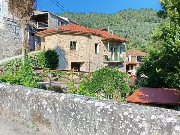 Casa de pueblo en A Ponte, 60 - Foto 1