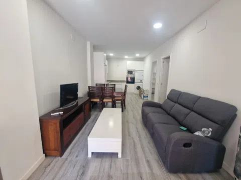 Piso en plaza Basconia, 1