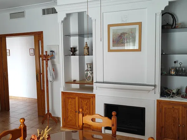 Chalet pareado en Gines - Foto 6