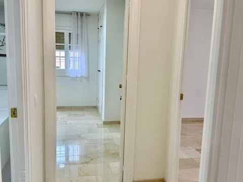 Piso en avenida Juan Sebastián Elcano, 109 - Foto 5