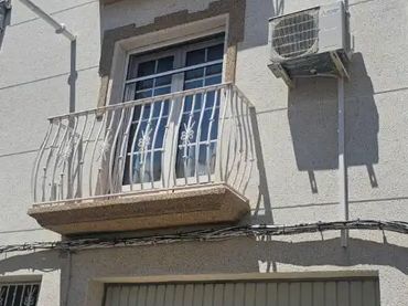 Piso en  Calle Luis de Ávila 14 - Foto 1