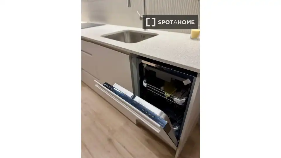 Piso en Santa Coloma de Gramenet - Foto 4