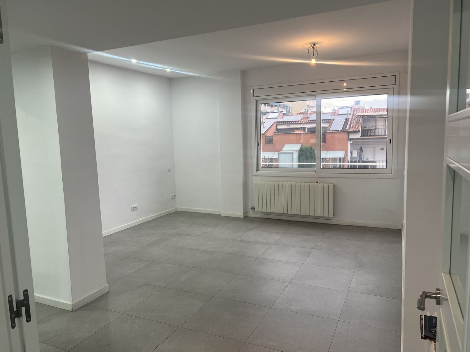 Piso en calle de Girona, 26 - Foto 1