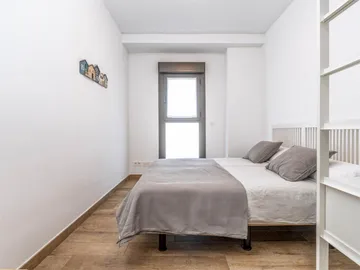 Piso en  Calle José Luis Pérez Pujadas 37 - Foto 4