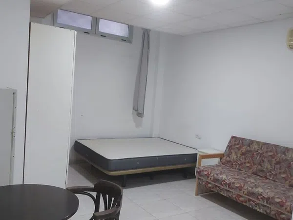 Piso en calle Valencia, 25 - Foto 2