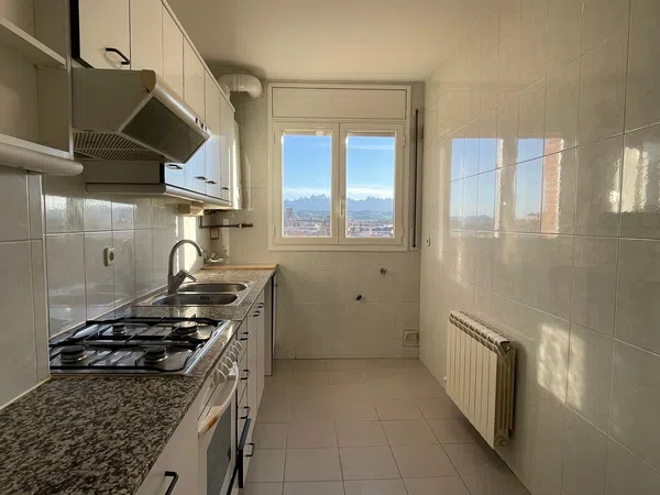 Piso en Centre - Passeig i Rodalies - Foto 9