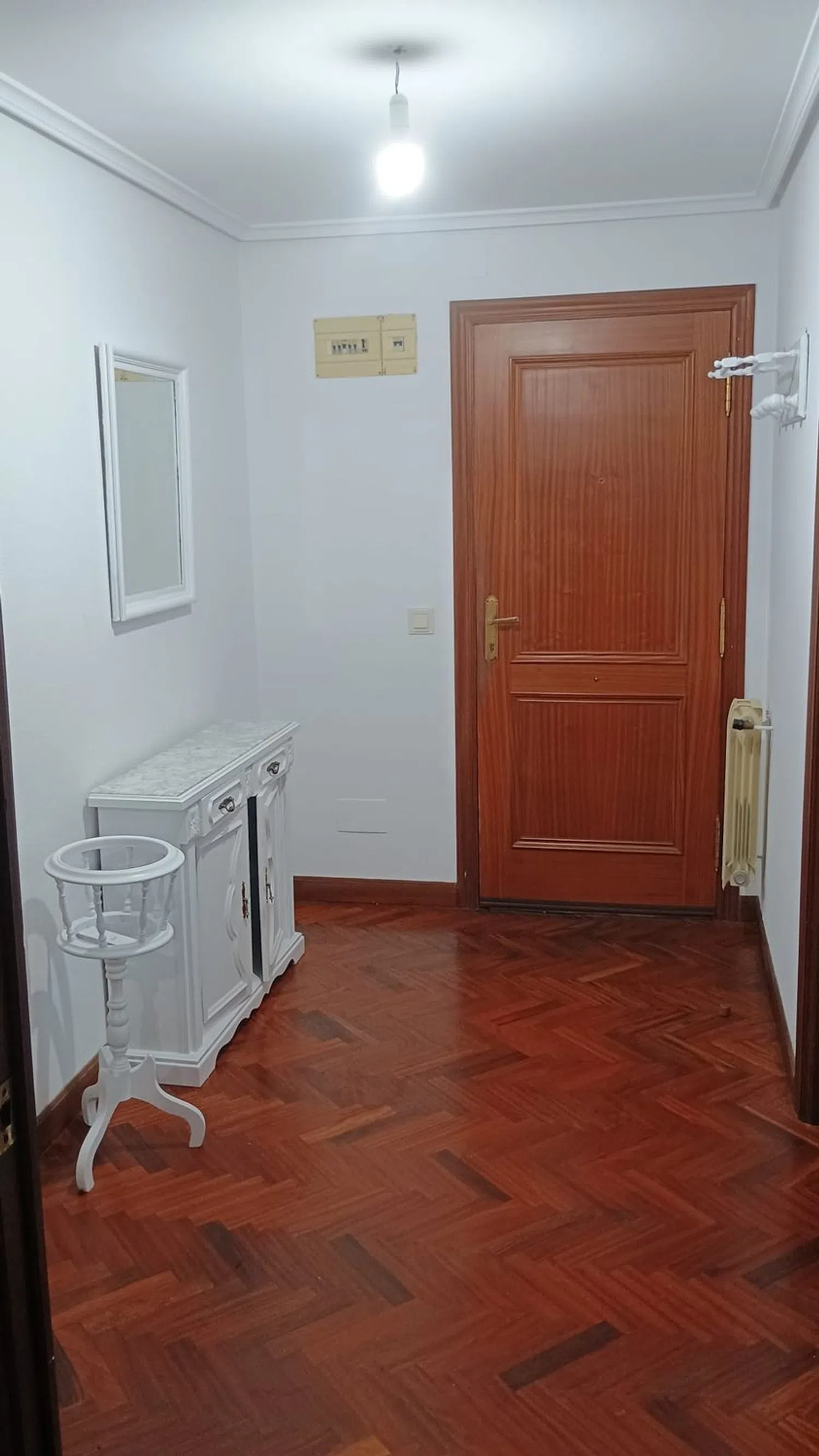 Piso en calle Carlos Haya, 14 - Foto 2