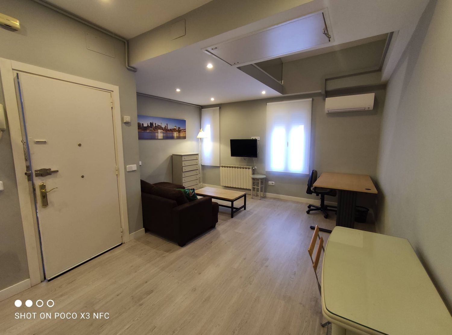 Piso en calle de Lazaga, 23