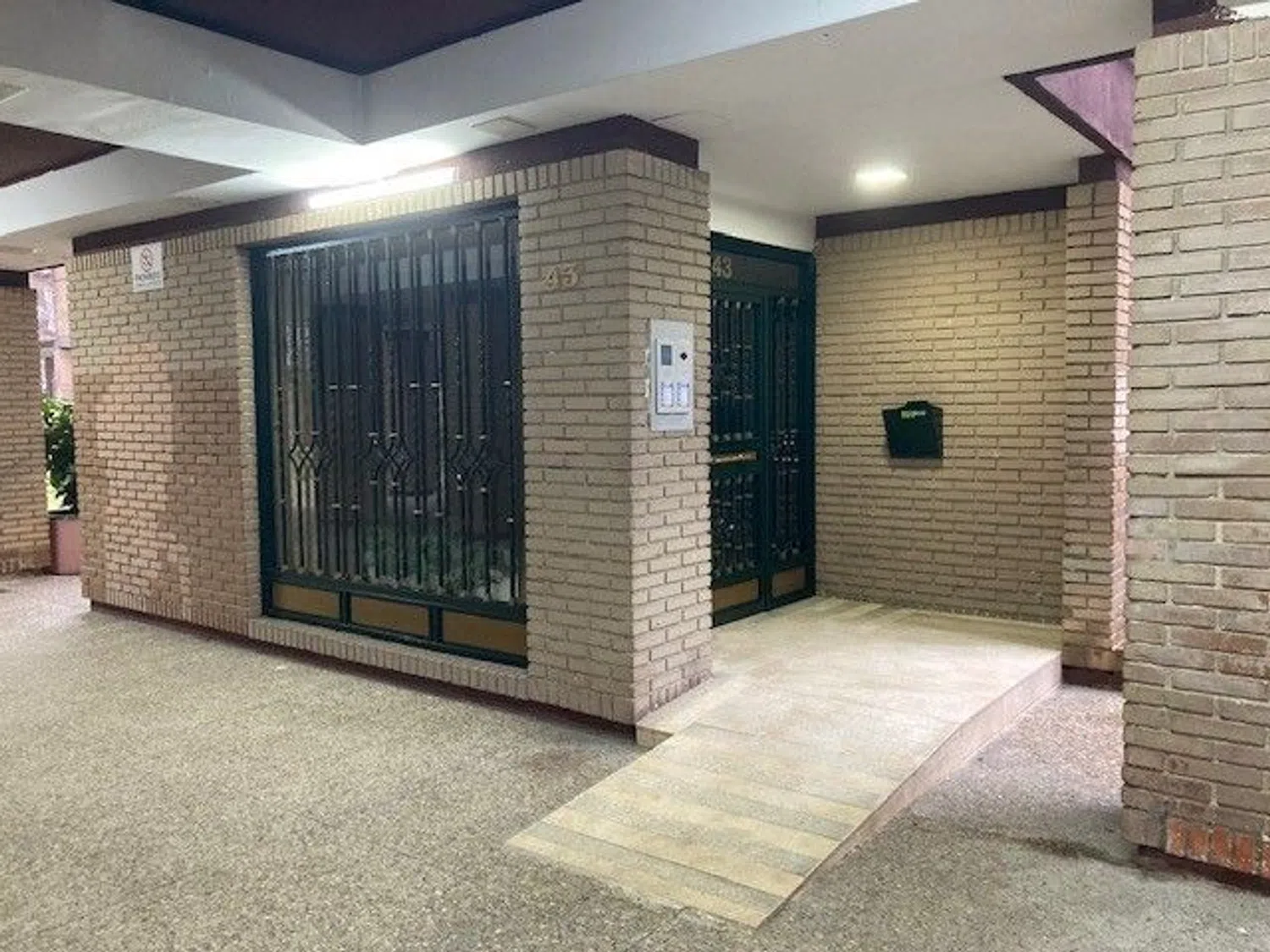 Piso en avenida de Cantabria, 43 - Foto 2