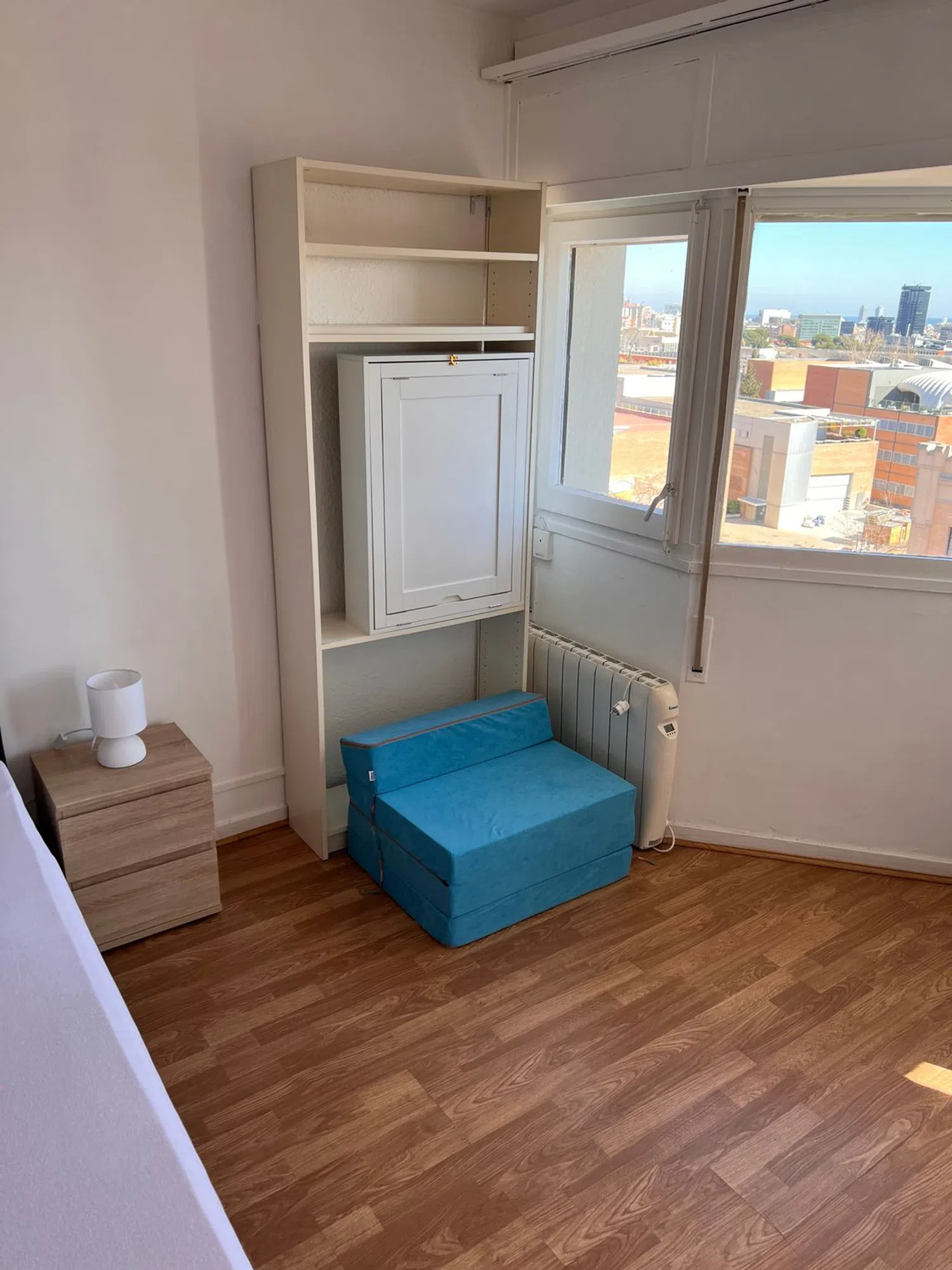 Estudio en calle de Sor Eulàlia d'Anzizu, 11 - Foto 4