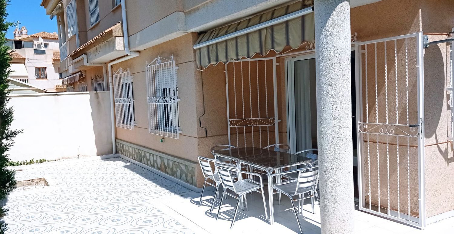 Chalet adosado en Calle Itaca, 4 - Foto 3