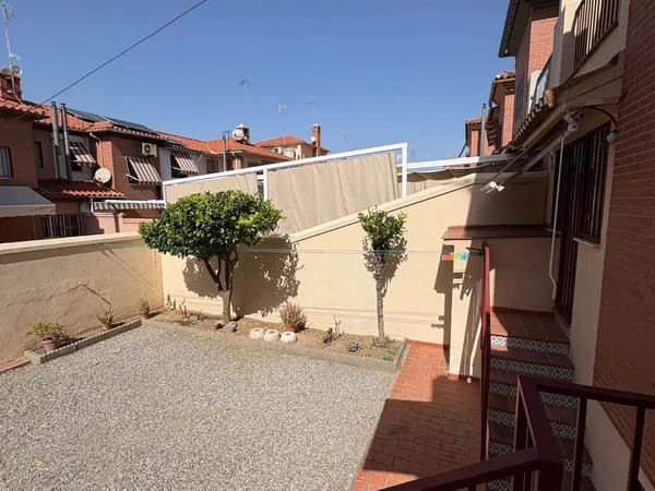 Chalet adosado en calle María Goyri, 60 - Foto 9