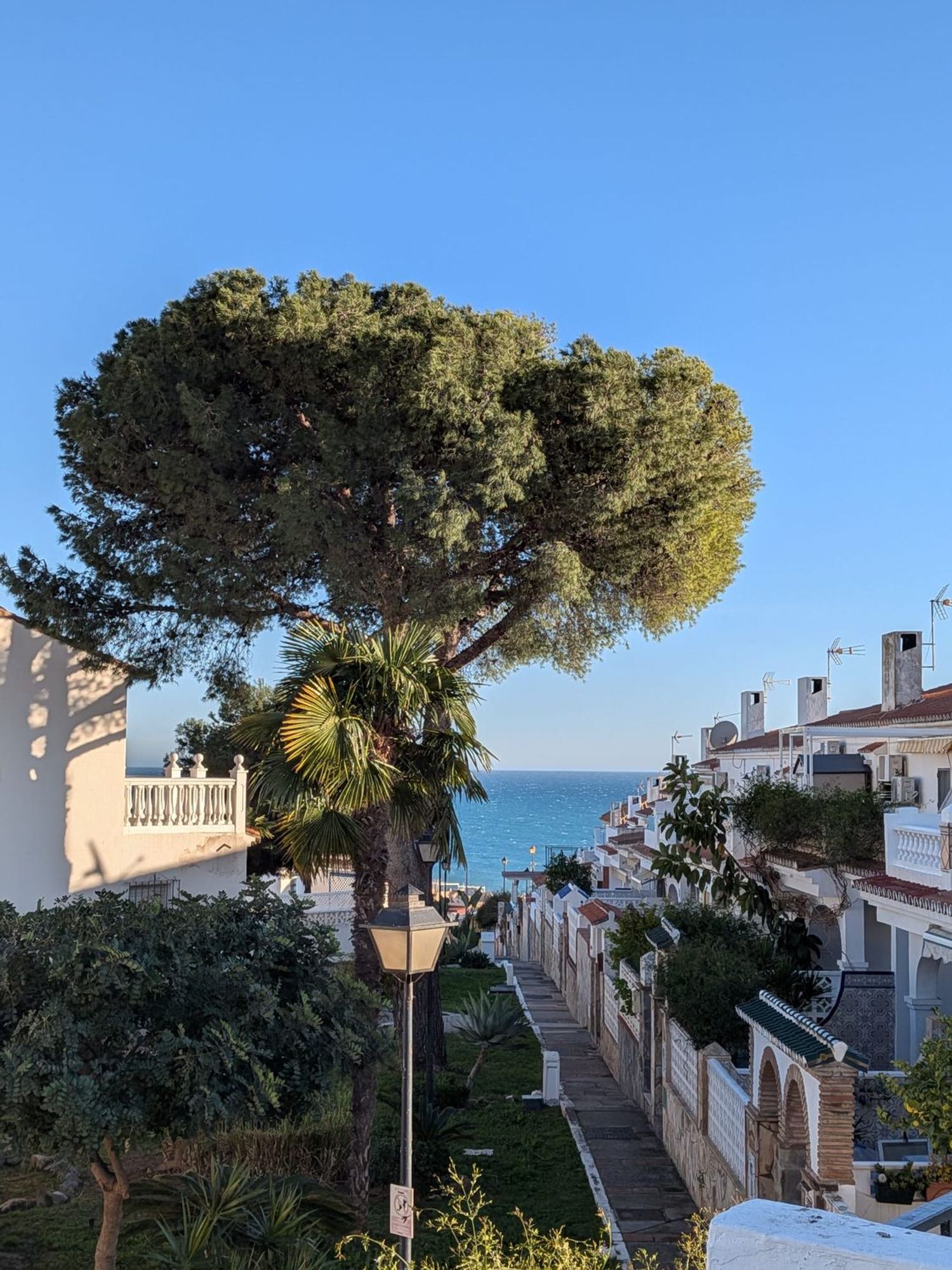 Chalet adosado en Urbanización las Pedrizas, Rincón de la Victoria s/n Na - Foto 1