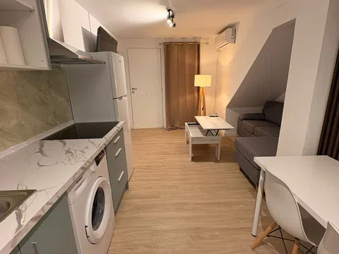 Estudio en avenida de Cadiz, 67