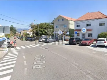 Local comercial en  Avenida de Cesáreo A. Vázquez 180 - Foto 3