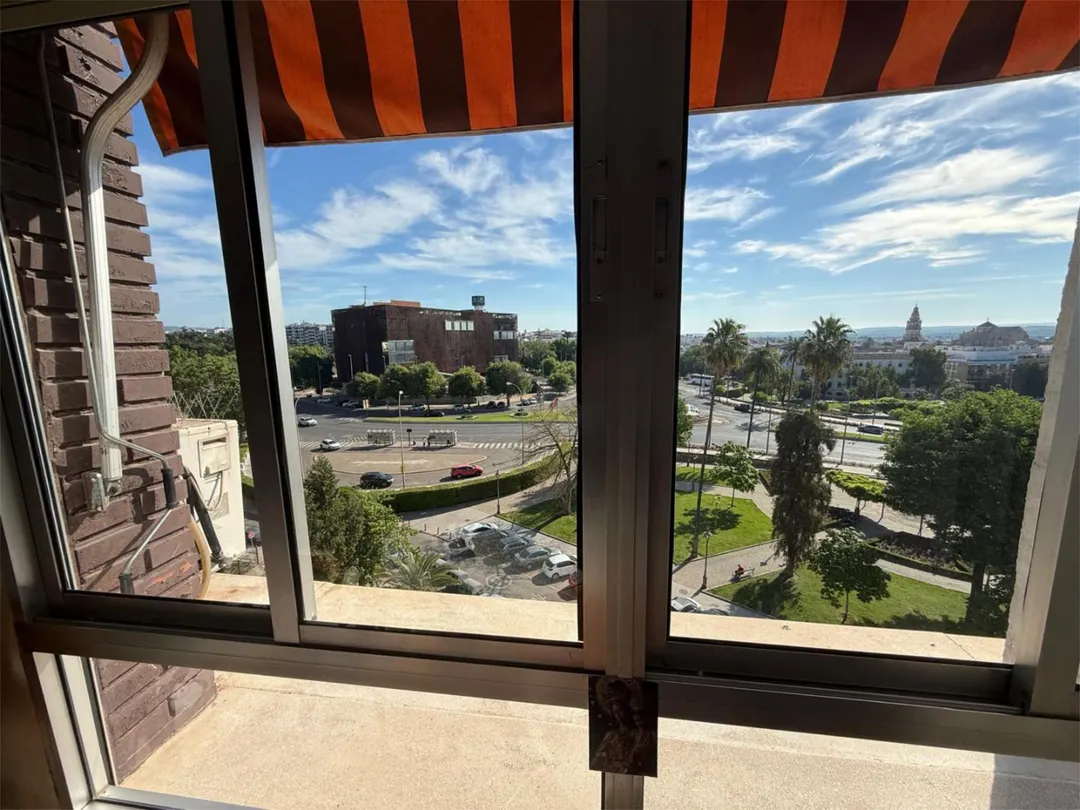 Piso en  Calle de la Virgen del Perpetuo Socorro 16 - Foto 4