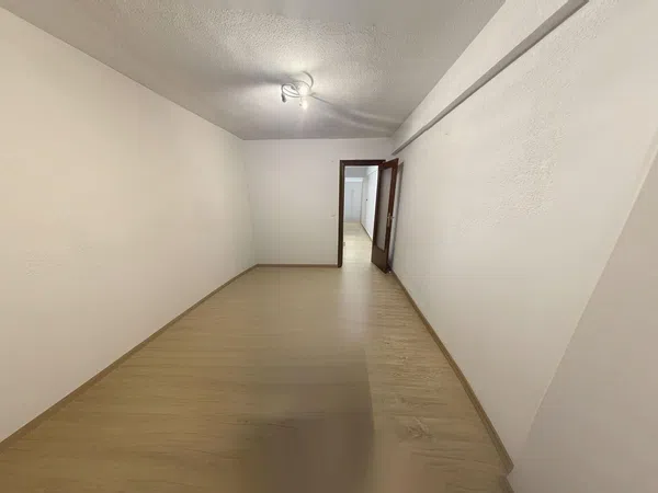 Piso en Calle Alonso Cano, Carolinas Altas - Foto 4