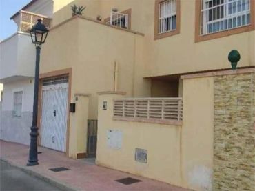 Dúplex en  Calle Puerto de Santa María 11 - Foto 3