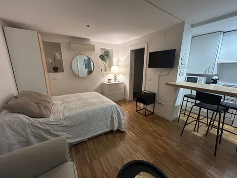 Estudio en calle de Tarragona, 38