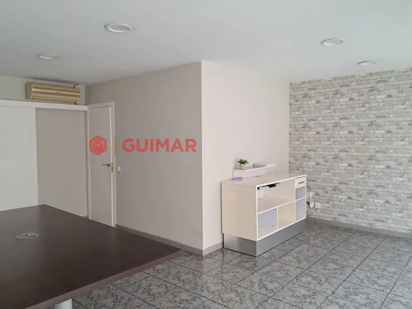 Local comercial en  Esplugues de Llobregat - Carrer de la Lleialtat - Foto 5