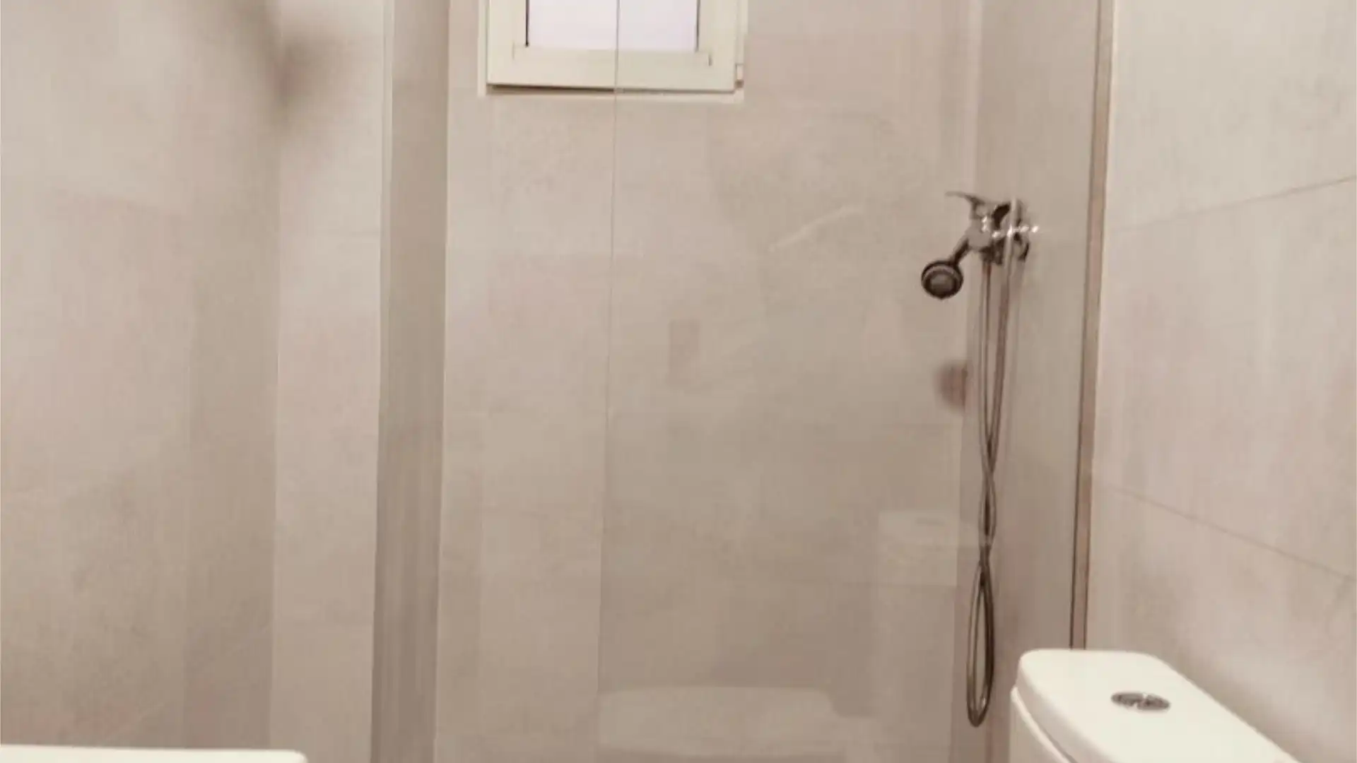 Piso en  Carrer del Túria 33 - Foto 8