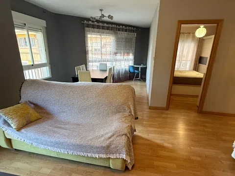 Piso en plaza Estella, 3