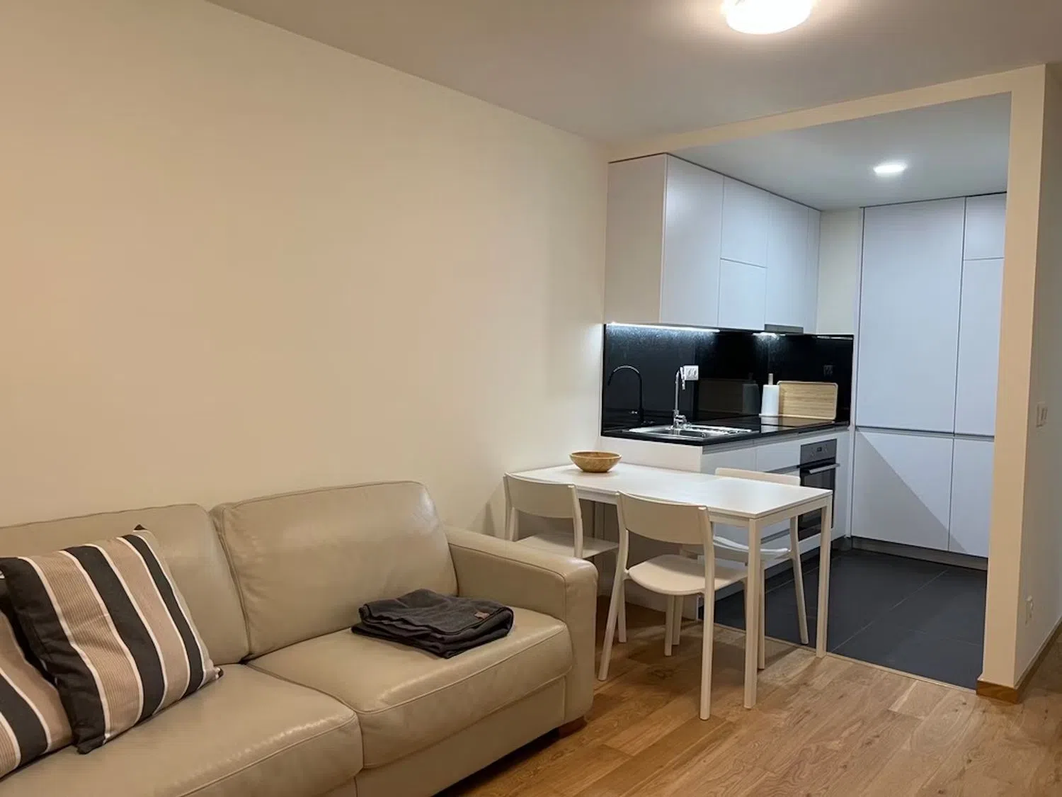 Piso en calle de Eugenio Salazar, 27 - Foto 4