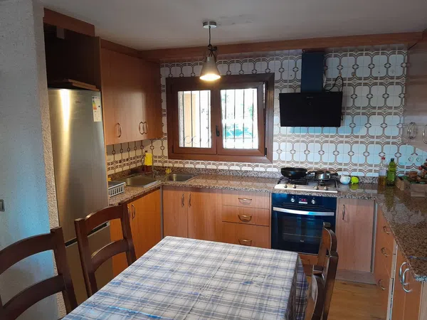 Chalet adosado en Passatge Dublín, 20, Torre Vella - Torre Gran - Les Dunes - Foto 12